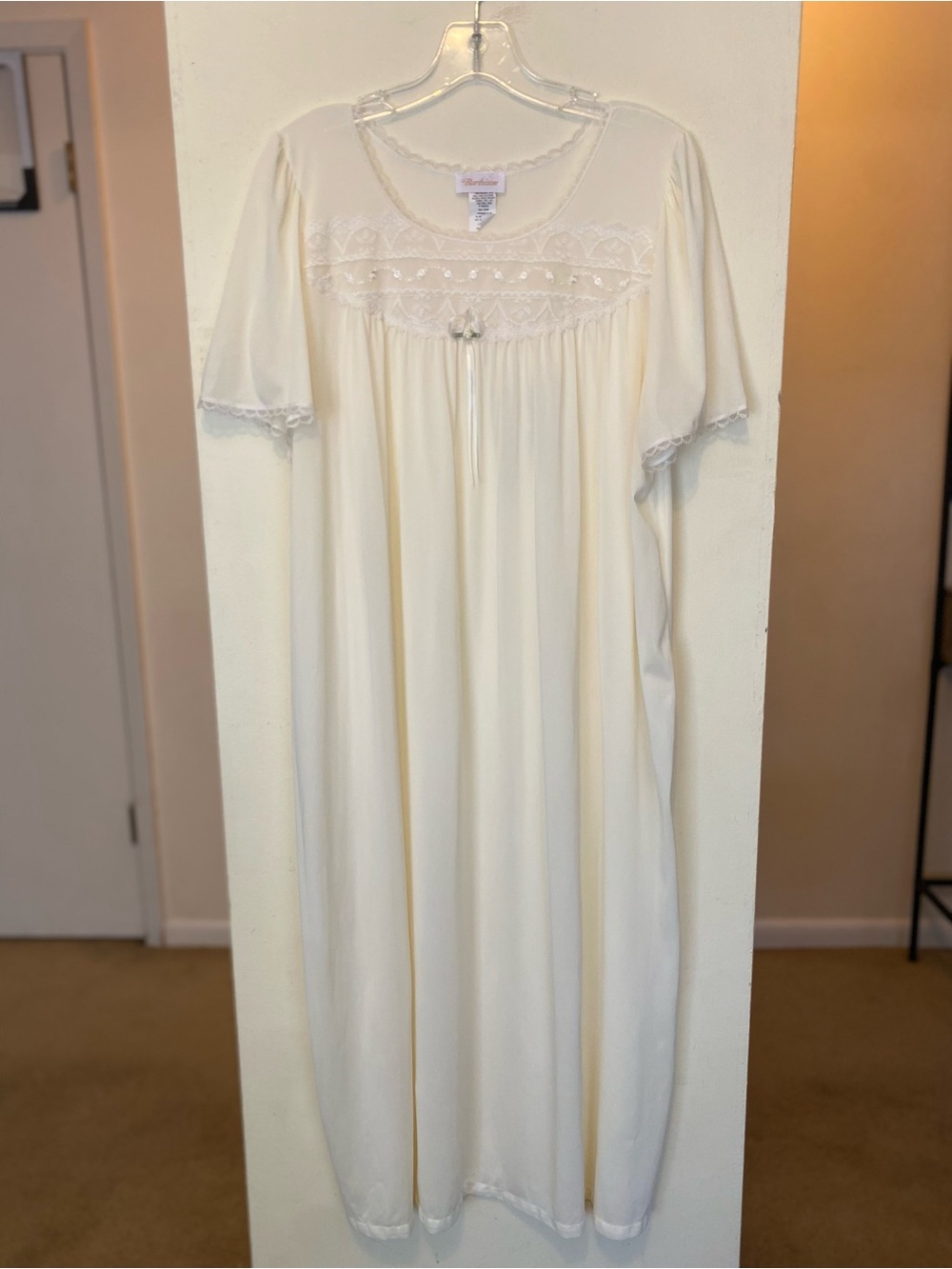 Barbizon Nightgown Vintage Lace Bib Trim Maxi Sleepwear Ivory Womens Large Soft